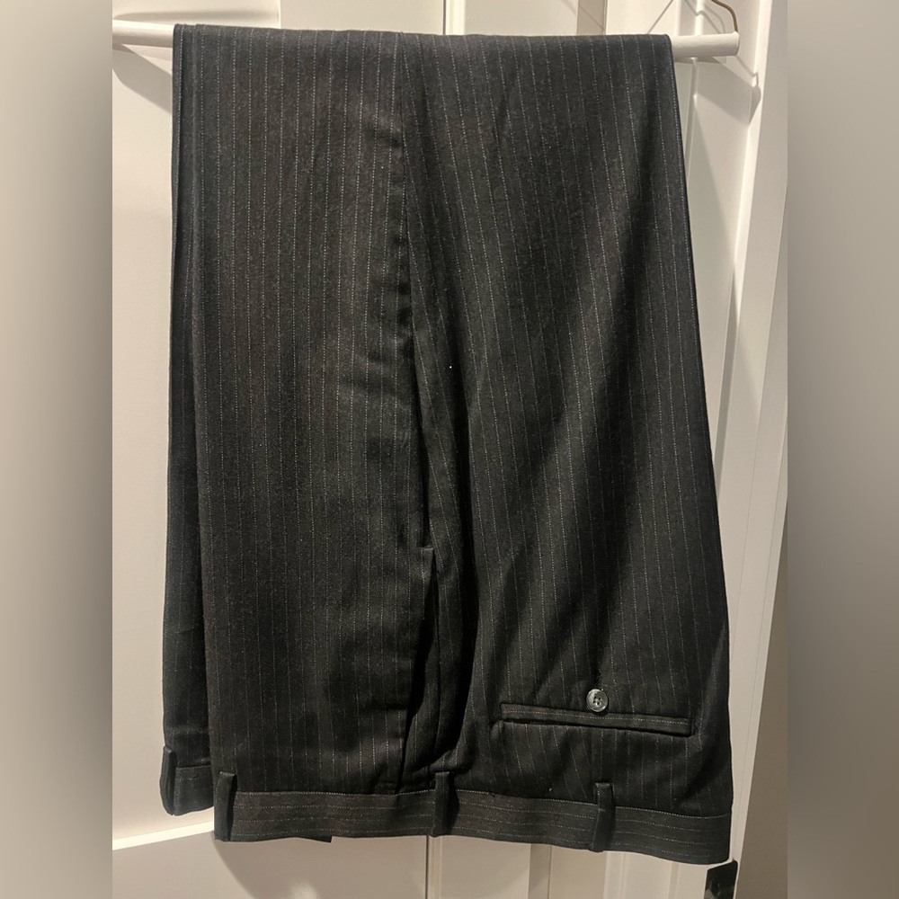 Perry Ellis portfolio men’s dress pant. 38 x 32. Charcoal w/ faint blue stripes.